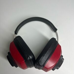 Jackson Safety 3010417 Silencio® RBW-71 Earmuffs, Red